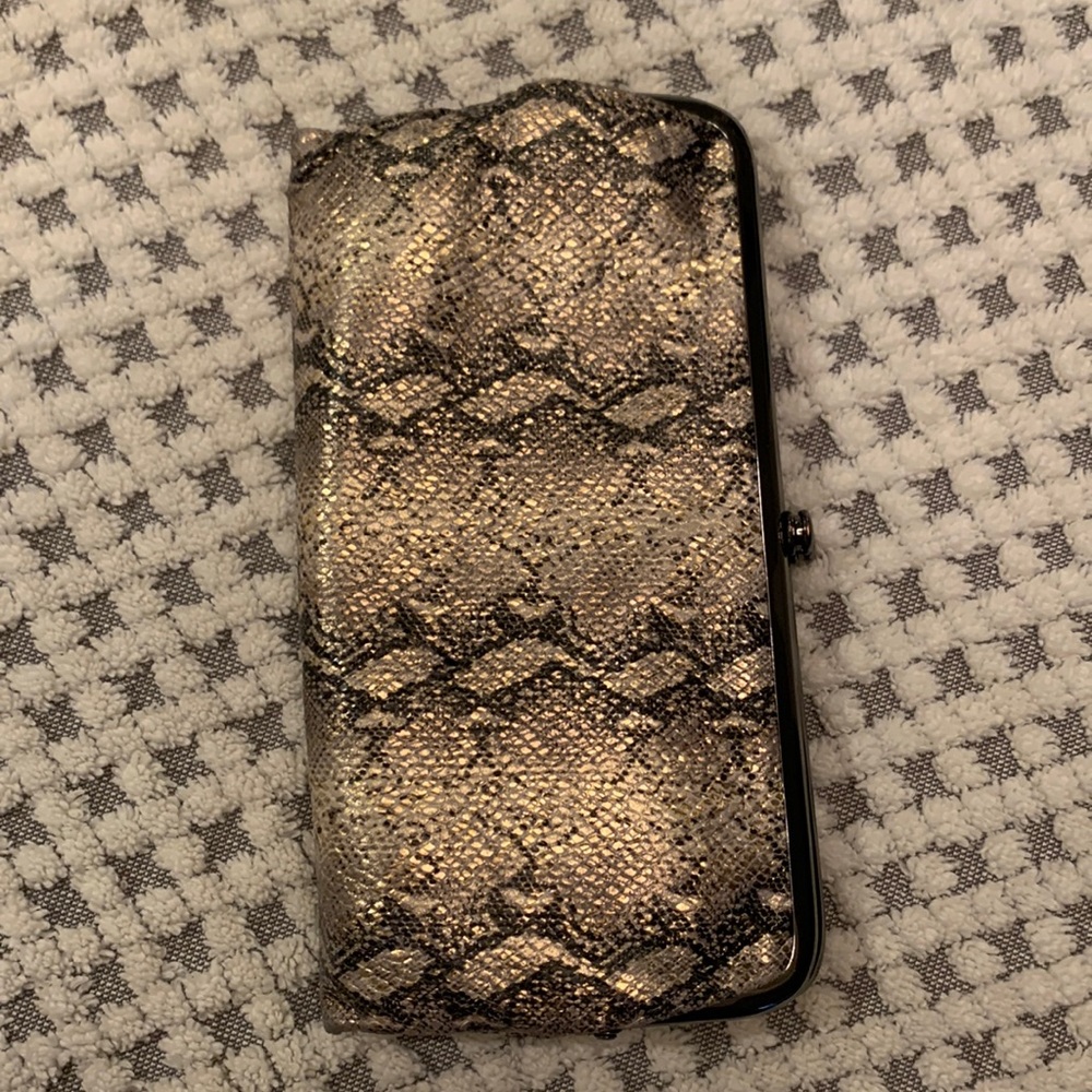 HOBO Lauren Clutch Wallet in Gold/Bronze Metallic Snake Print. Great condition
